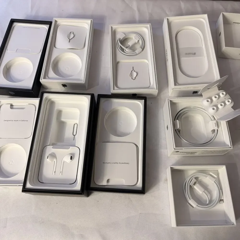 Apple products lot (28 items) Iphones, Mini Mac, tablet, boxes, accessories more